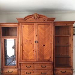 Wood Entertainment Center 