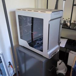 Phanteks Evolv PC Tower