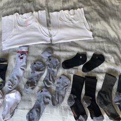 Free Socks/shirt For Hiking/ Gym/casual 