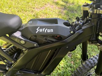 2023 Surron Light X Bee Black