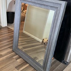 29.5x35.5” mirror - free