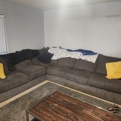 Gray sectional couch. Beauty rest