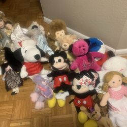 Dolls Lot Of 20