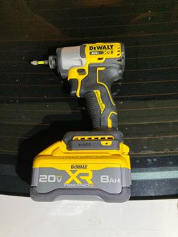 Several Drills- Power tools *Come as you see in the pictures