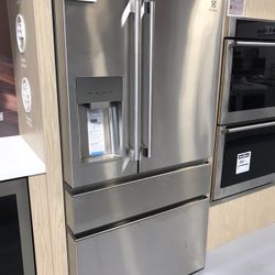 6.9 Cu.ft. Gas Double Oven Range 