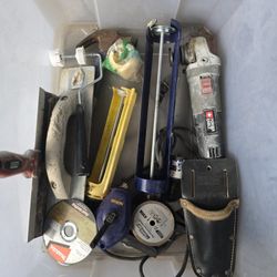 saw and tools 