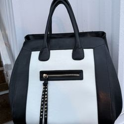 Black and White Shoulder Purse