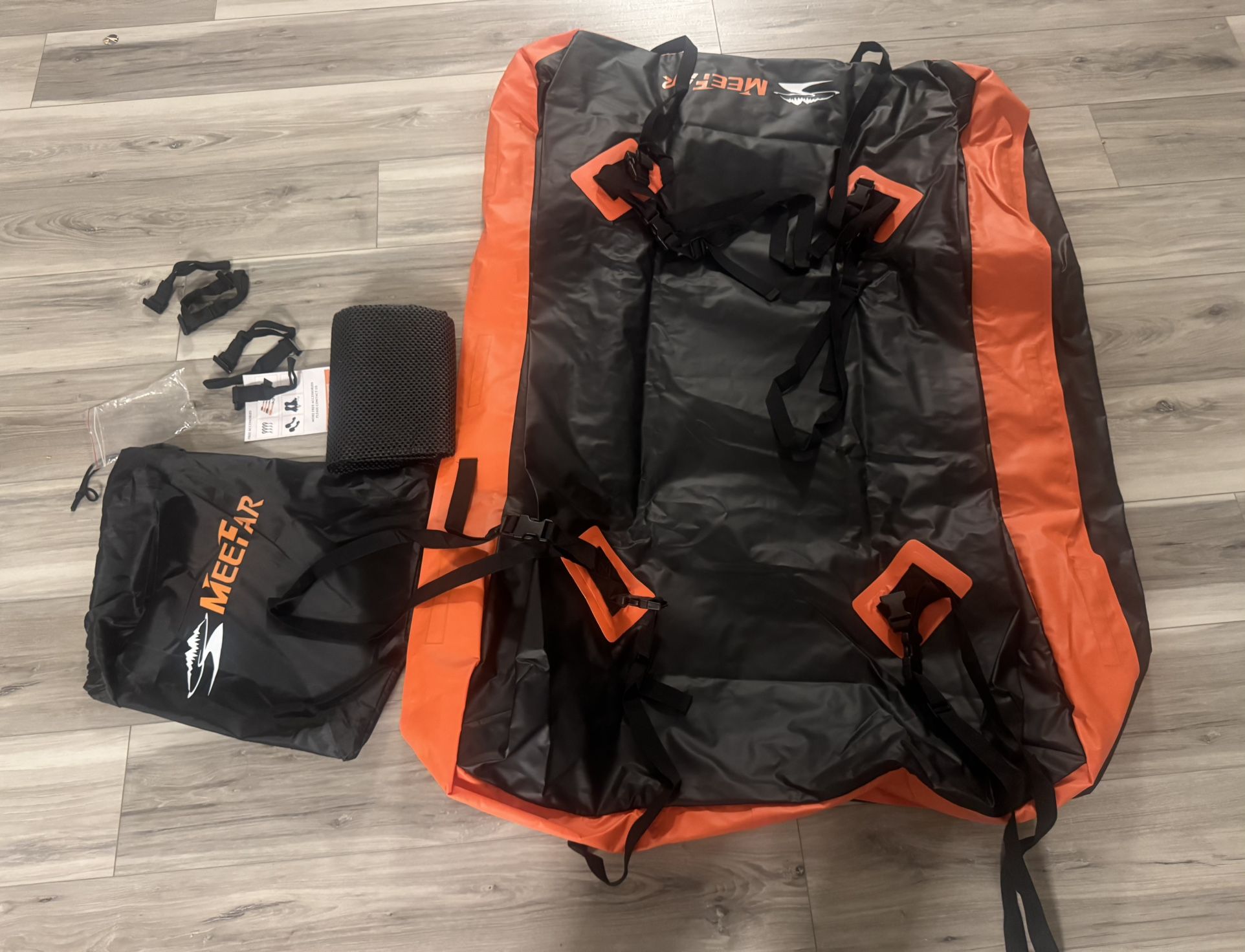 MeeFar Car Roof Bag XBEEK Rooftop top Cargo Carrier Bag Waterproof 15 Cubic feet for All Cars with/Without Rack, Includes Anti-Slip Mat, 8 Reinforced 