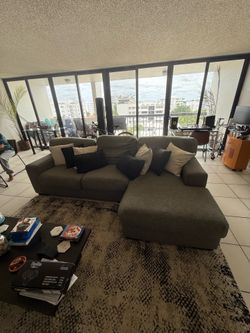 Super comfy couch