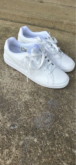 Nike White Low-Top Sneakers