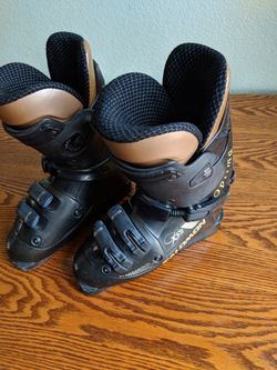 Salomon exp 6.1 ski boots