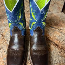 Ariat Boys Boots Size 4