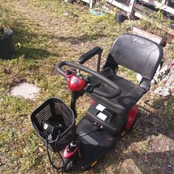 Pride GoGo Elite Traveller LX Mobility Scooter. 