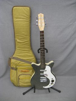 Danelectro DC-3 Black / Silver Metalflake Electric Guitar