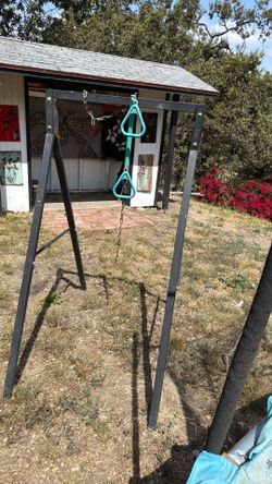 Kids swing