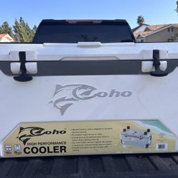 COHO 165 QUART JUMBO COOLER WITH POLYURETHANE INSULATION