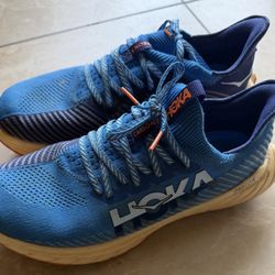 HOKA ONE CARBON X3 