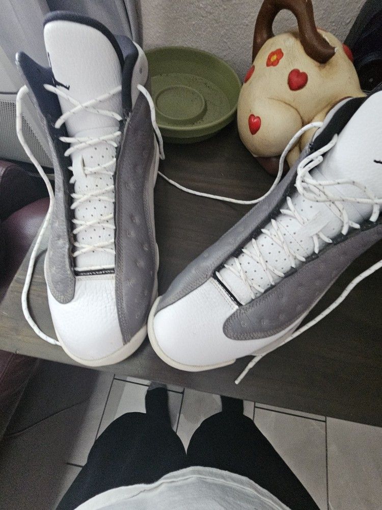 Jordan's 13s Size 9 1/2