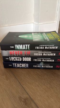 Freida McFadden 4-Book Paperback Set