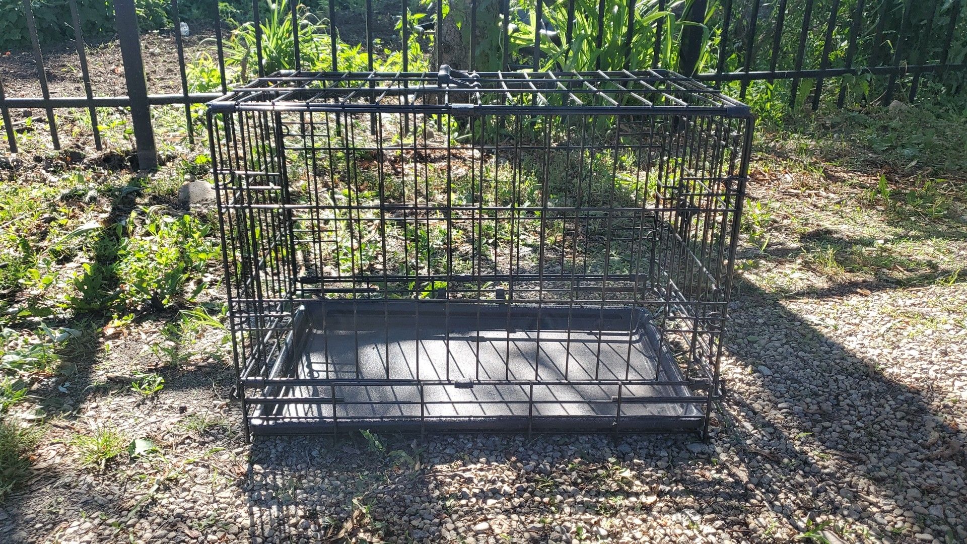 Dog crate