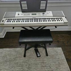 Yamaha Portable Grand Digital Piano Keyboard