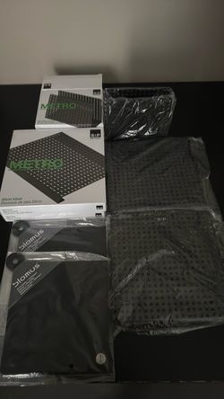 Trivets, coasters and napkins holder