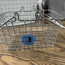 iDesign Metal Shower Caddy - Brand new 