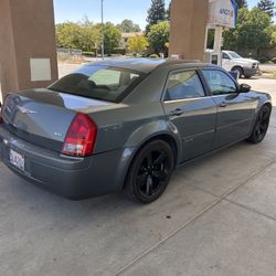 2005 Chrysler 300