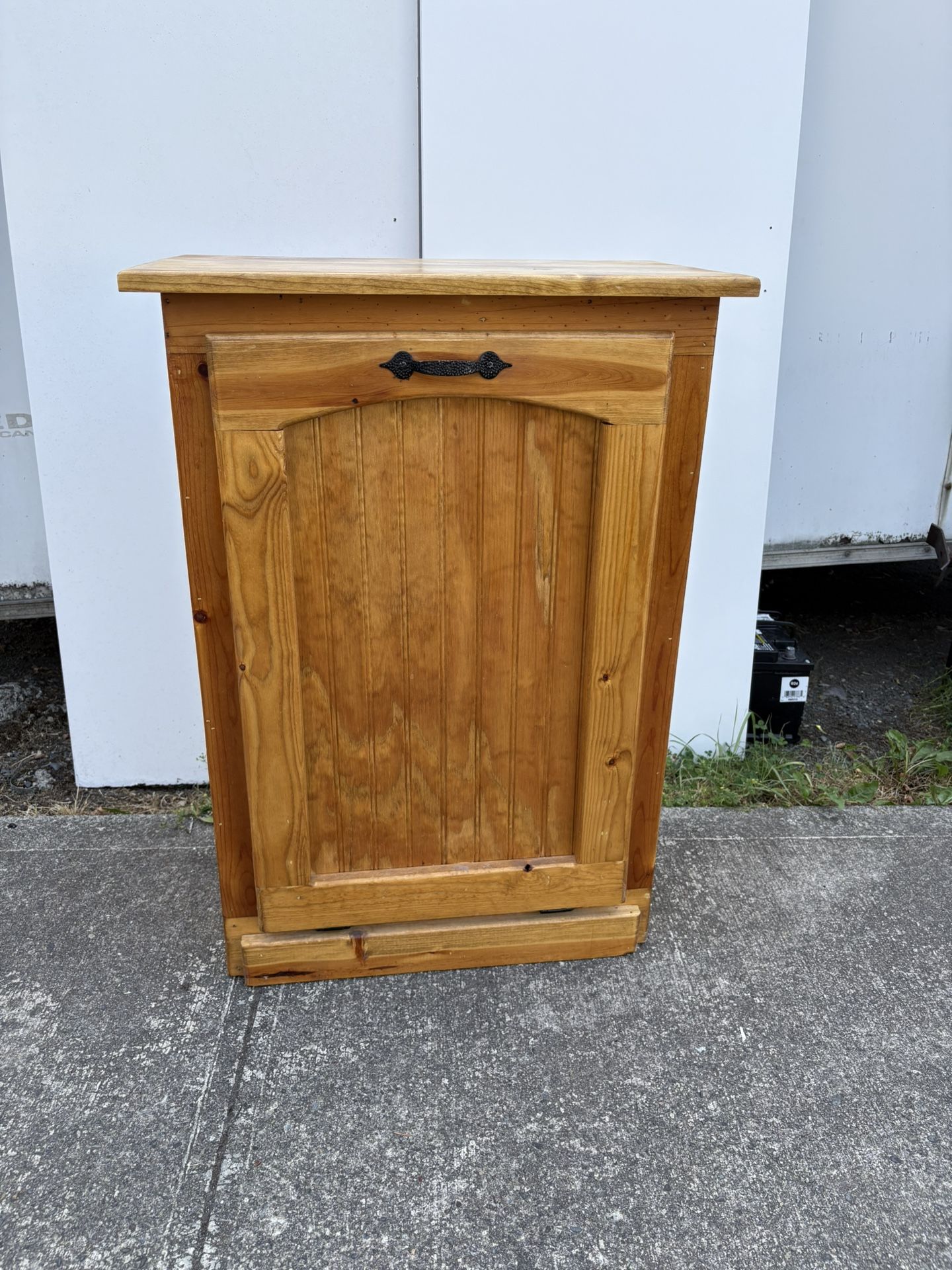 Rustic Pine Trash Can Container 