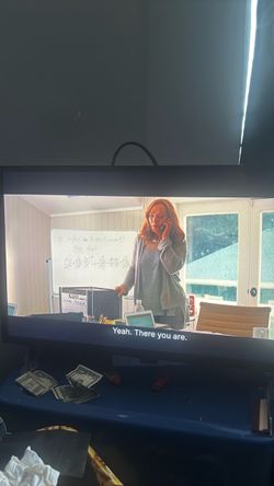 32 in Flat Screen TV Monitor