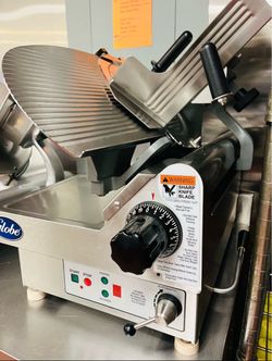 Globe 3975NF 13" Globe Premium Frozen Electric Food Slicer - 9 Speed Hobart Berkel Waring Vollrath