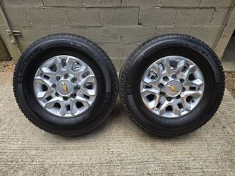 18" Chevy Silverado 2500HD Wheels