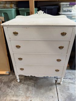 Antique style dresser