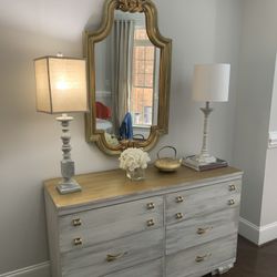 Drawer Console And Mirror 