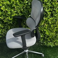 Ergonomic Office Chair Chrome Base With High Back Mesh Design With Integrated Lumbar Support