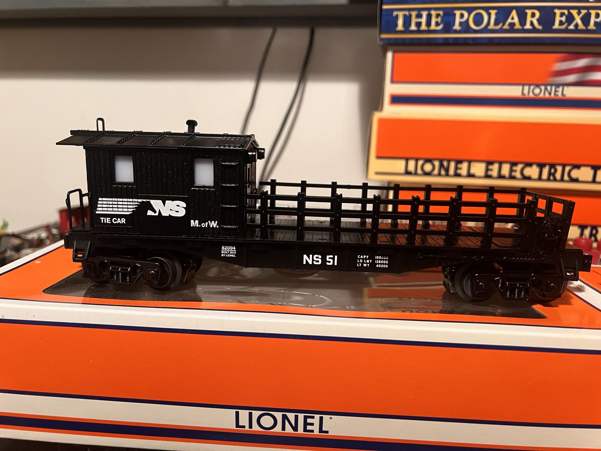 Lionel Norfolk Southern Tie Car – NS 51 Maintenance-of-Way • Excellent Condition • Original Box