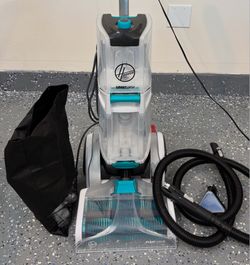 Hoover SmartWash Automatic Carpet Cleaner Machine and Upright Shampooer