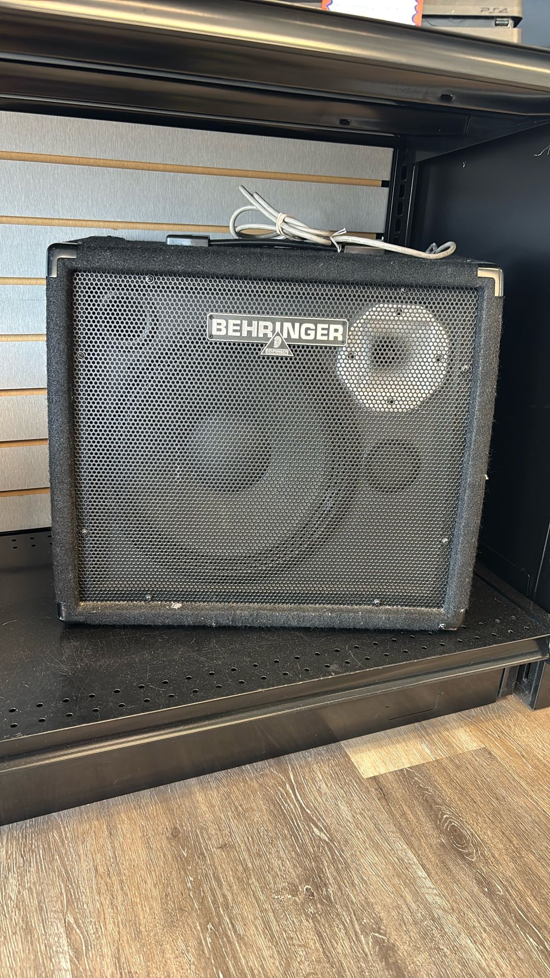 Behringer Amp Ultratone K1800fx