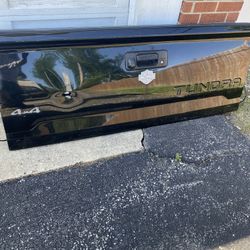 Tailgate For A Toyota Tundra 2017