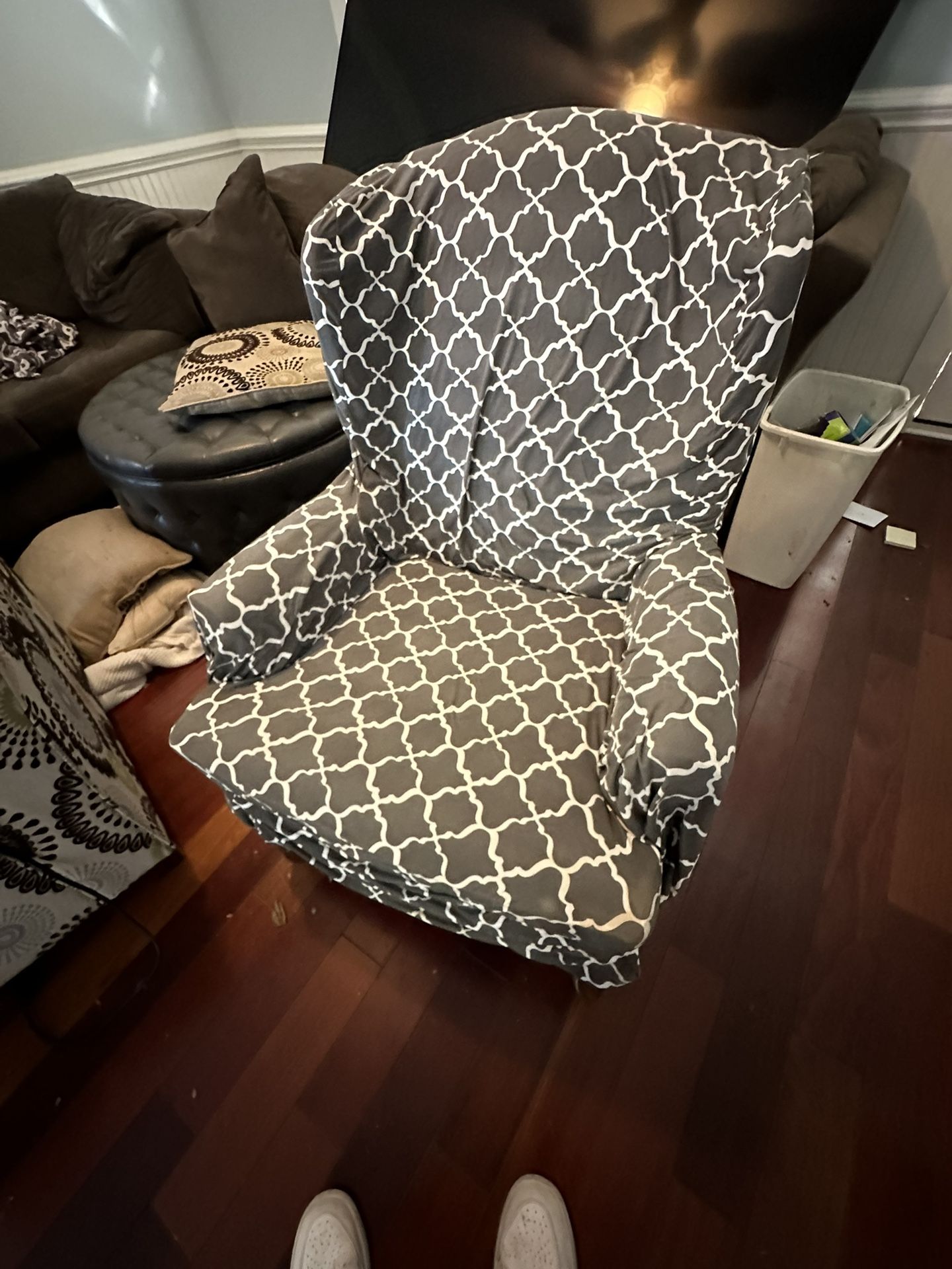 Arm Chair With Slip Cover 