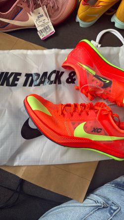 Nike ZoomX dragonfly XC Spikes