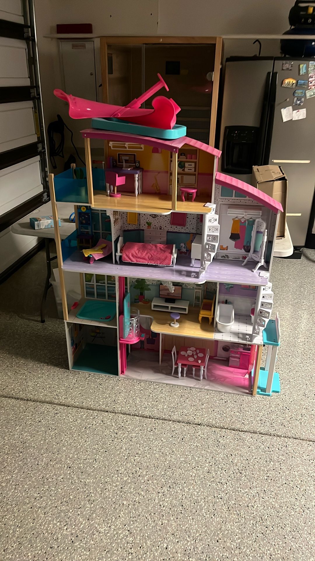 Barbie Summer Pool House Dream House