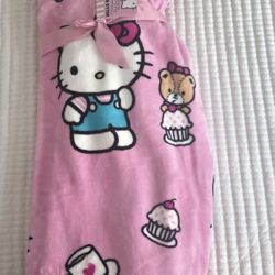 Hello Kitty Blanket