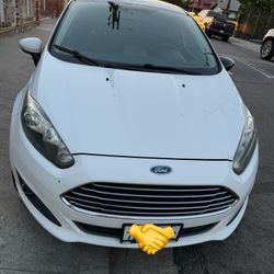 2014 Ford Fiesta