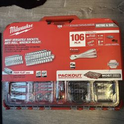 Milwaukee 106 piece 1/4" & 3/8" metric and sae socket set with packout organizer