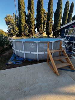 20x20 52 inc round pool