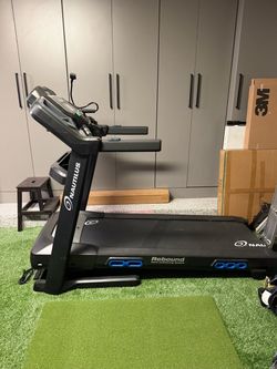 Nautilus treadmill