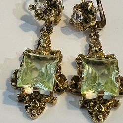 18k Antique Green Diamond Earrings 