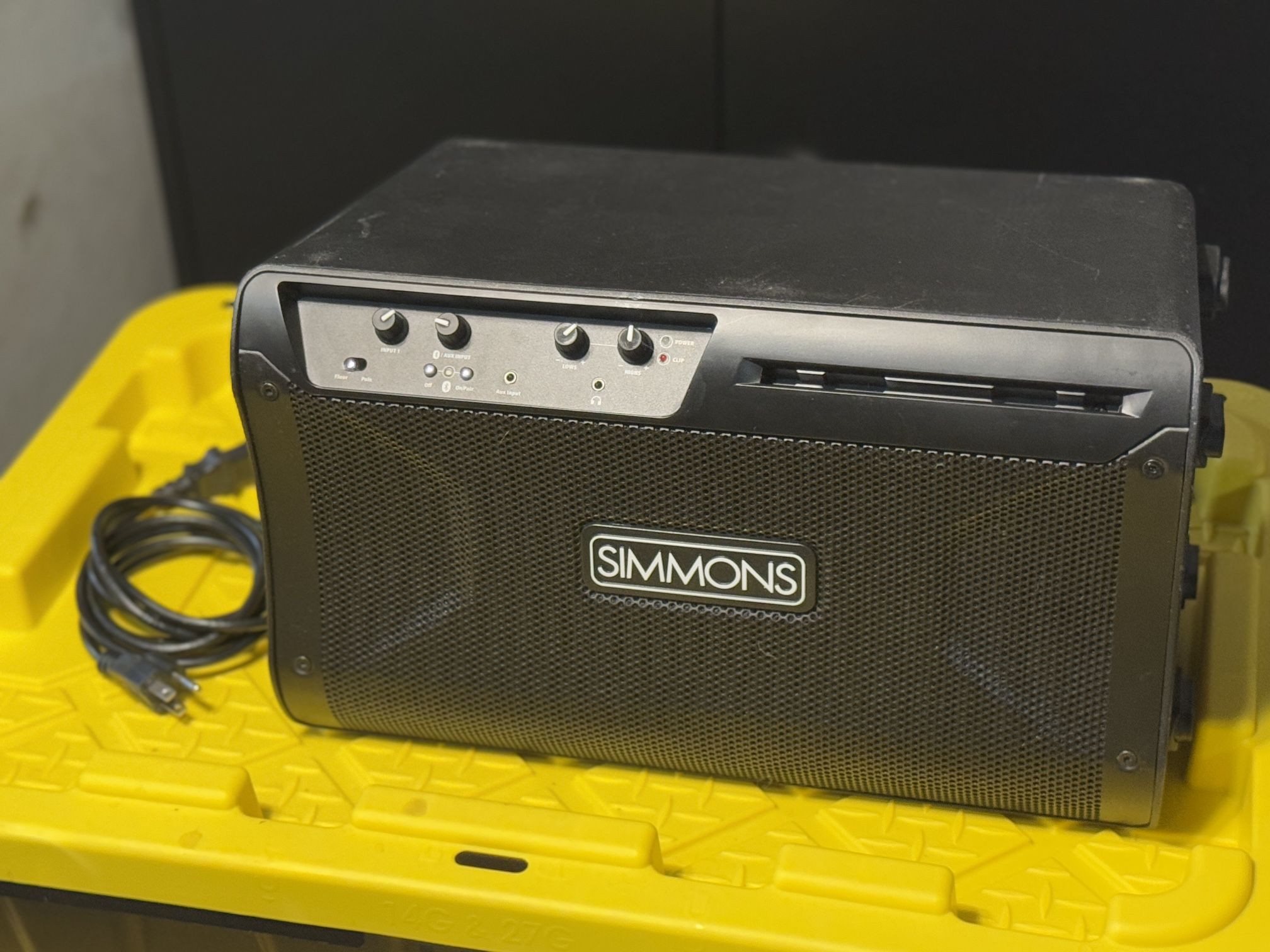 Simmons DA2108 Drum Amp