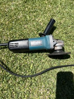 Makita Grinder 